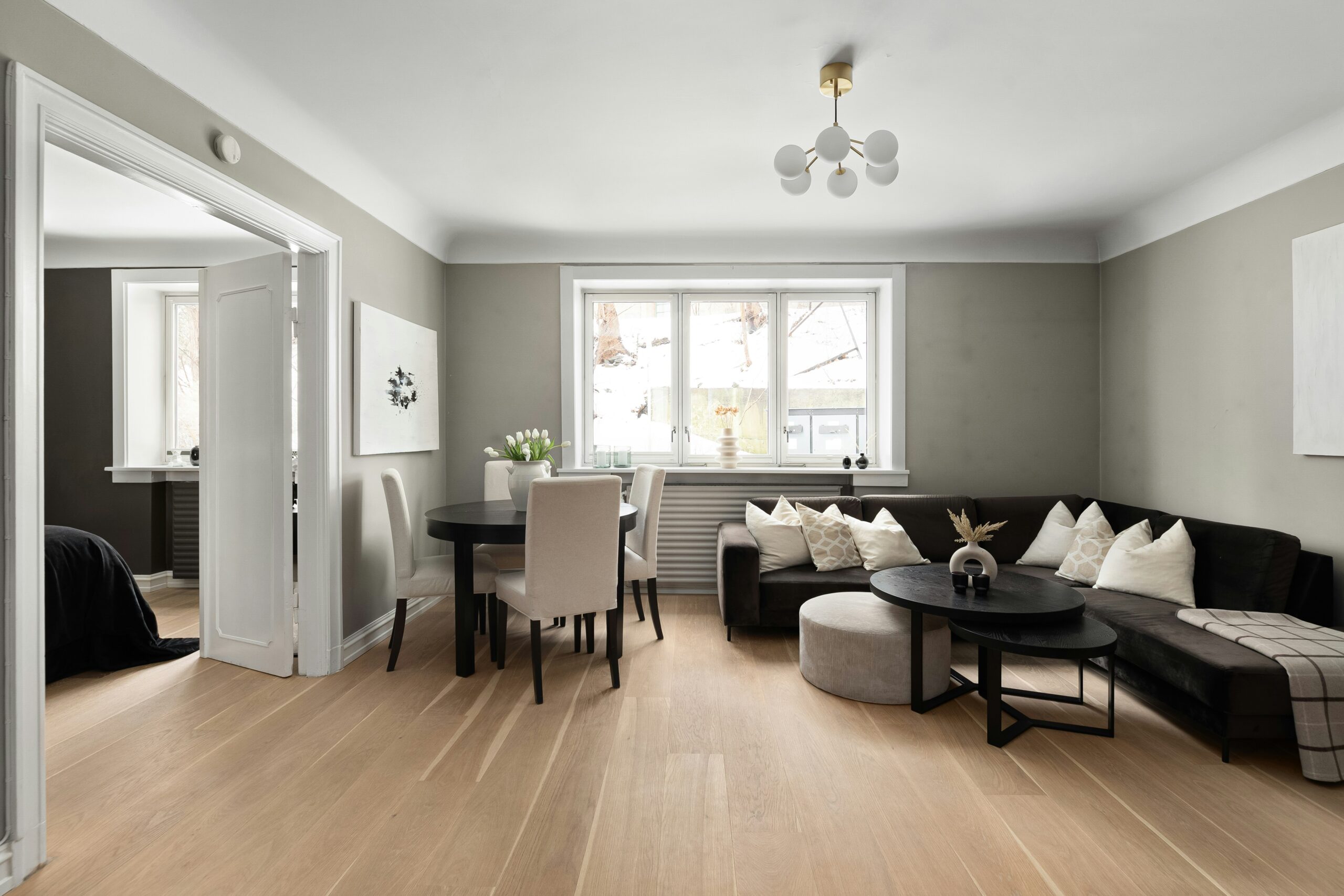Laminate Flooring